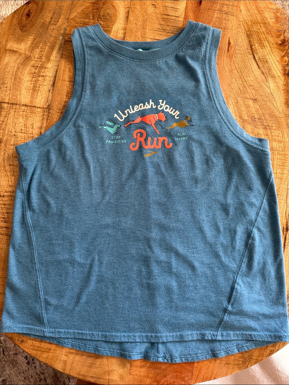 Brooks Run Happy Tank Top Sz S Unleash Your Run dog